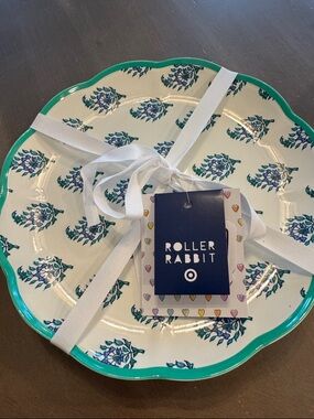 Roller Rabbit x Target Floral Bouquet Scalloped Plates in Cream & Blue - set 4